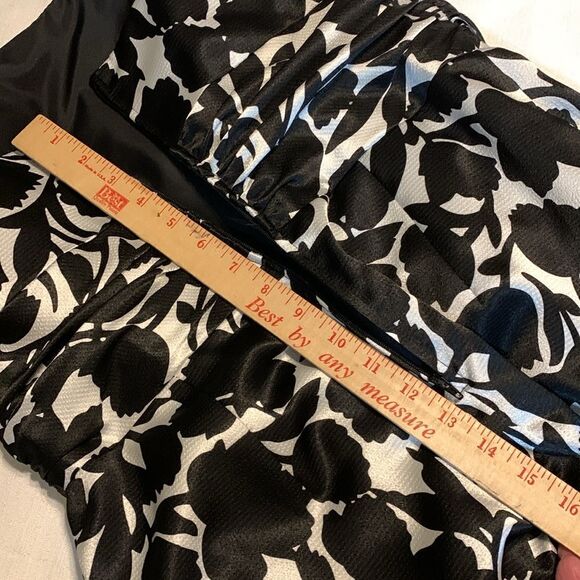 David Bridal size 14 formal wear.  With or without straps. NWT - Picture 13 of 13